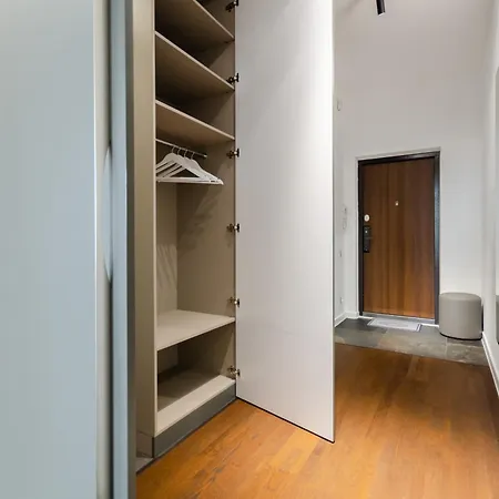 Petrovdom 14-377 In Rc Park,7 John Mccain Street Apartament