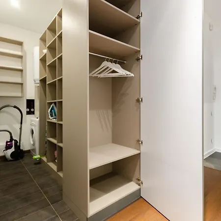 Apartament Petrovdom 14-377 In Rc Park,7 John Mccain Street Kijów